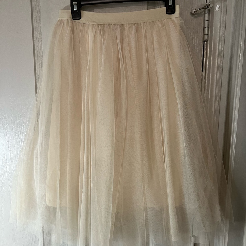 MIDI tutu skirt